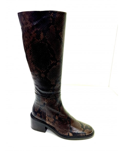 BOTAS ZINDA